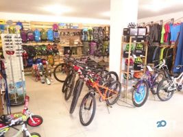 Гора, туристичне спорядження фото