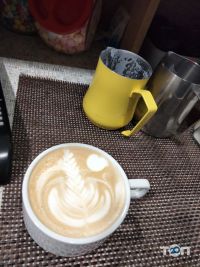 Кофейни и кондитерские TASAMA КАВА фото