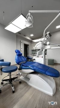 відгуки про Центр імплантації зубів на Французькому бульварі фото