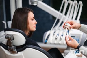 Sergatiy Dental Clinic Київ фото