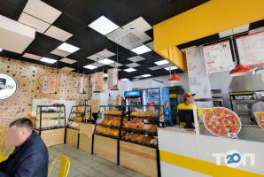 Iq pizza, піцерія фото