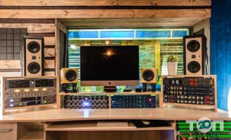 Jenny Records Lviv Львів фото