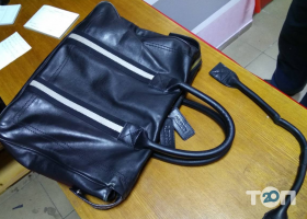 Ремонт взуття All inclusive фото