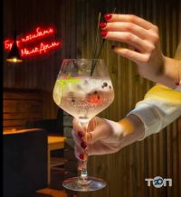 Лаундж кафе Space Bar, кальянна фото