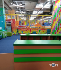 Super Park "V", парк розваг та атракціонів фото