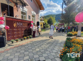 Коледжі, училища, технікуми Вижницький коледж декоративно-прикладного мистецтва ім. В.Ю.Шкрібляка фото