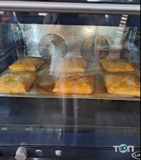 відгуки про Привітна фото