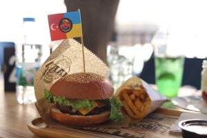 відгуки про Harbi burger Istanbul фото