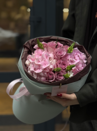 Оформление зала, доставка цветов Million Flowers фото