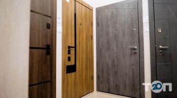 компанія Супермаркет дверей фото