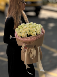 компания Million Flowers фото