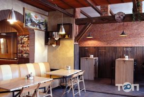Кафе, бари Caffe Dampremy фото