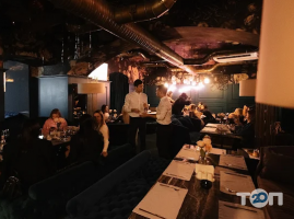 Solo Karaoke&Music Bar, нічний клуб фото
