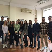 Spanglish academy, мовна школа фото