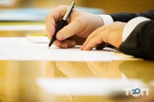 Юридичні послуги Олега Огородника фото