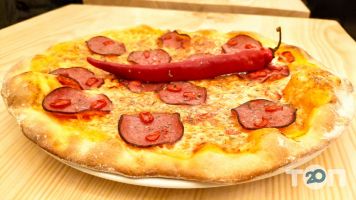 Ла Гротта, піцерія фото