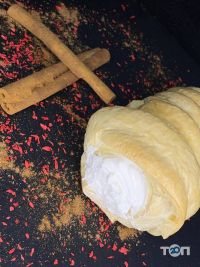 Доставка піци, суші та обідів Art-catering фото