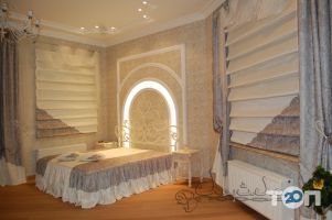 Продаж оздоблювальних матеріалів Арт-Лейла фото