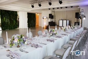 Tsunami Banquet Hall відгуки фото