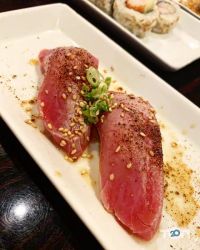 Kinza Sushi, суші-бар фото