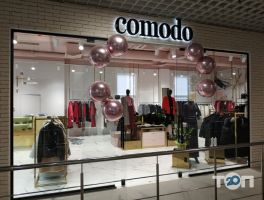 Магазини одягу та взуття Comodo фото