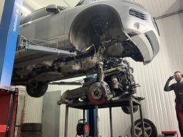 Mechanic, автосервіс фото