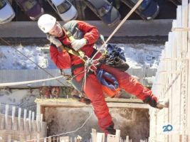 Дмитрий, промышленный альпинизм фото