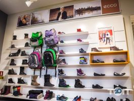 Магазини одягу та взуття Ecco фото
