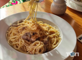 Ресторани Cufer фото