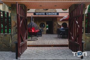 White Smoke, кальянна фото