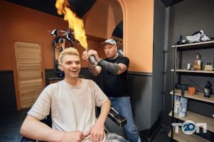 Lions Legacies, перукарня чоловіча фото