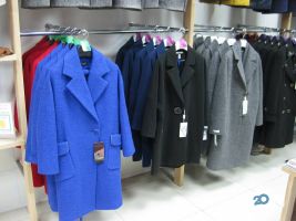 Магазины одежды и обуви Пальто Классик фото