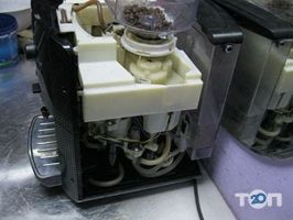 Сервісний центр по ремонту побутової техніки на вул. Балабана Львів фото