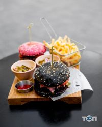 Фаст-фуди та їдальні Shade Burger фото