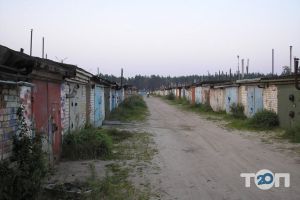 Стоянки, гаражи, парковки Школьный-2 фото