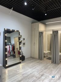 Магазины одежды и обуви Showroom MBocharova фото