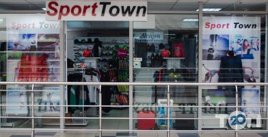 Sport Town, магазин оригінального спортивного взуття фото