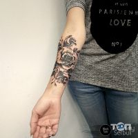 Татуювання та пірсинг на Дмитра Коряка Полтава фото