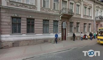 Медична бібліотека фото