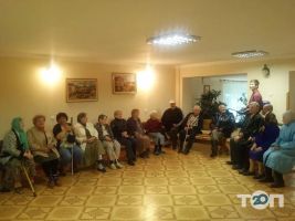 Львівський геріатричний пансіонат Львів фото