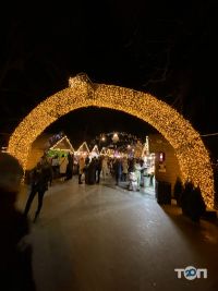 Торгові, торгово-розважальні центри Opera Passage фото