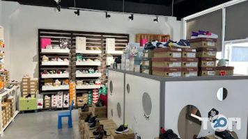 Дитячі магазини Max baby shop фото