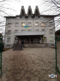 Державні лікарні та поліклініки Міська поліклініка №3 фото