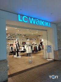 Магазини одягу та взуття Lc waikiki фото