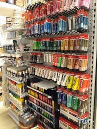 Олівець Київ фото