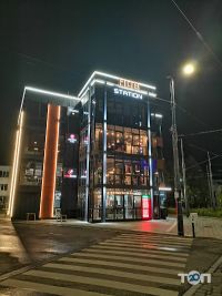 Hub station, торговий центр фото