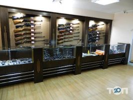 Hunter, магазин зброї фото