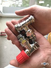 Магазини сантехніки та кераміки Супермаркет фітінгів фото