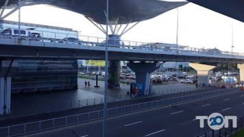 Автостоянка на Терминал D фото