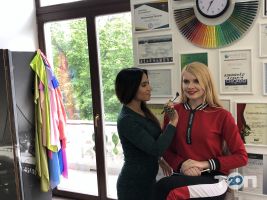 Школа макіяжу та перманенту Євгенії Кононенко фото